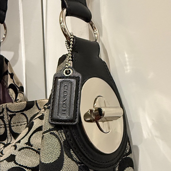 Coach Black and Tan Hobo Bag slouchy purse signature c designer handbag - Picture 2 of 8